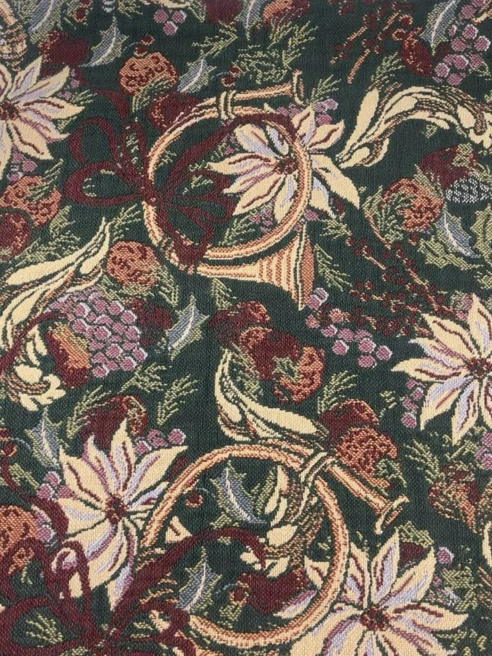 Goodwin Weavers Holiday Poinsettia Horns Throw Blanket Tapestry Green Red 45x62”